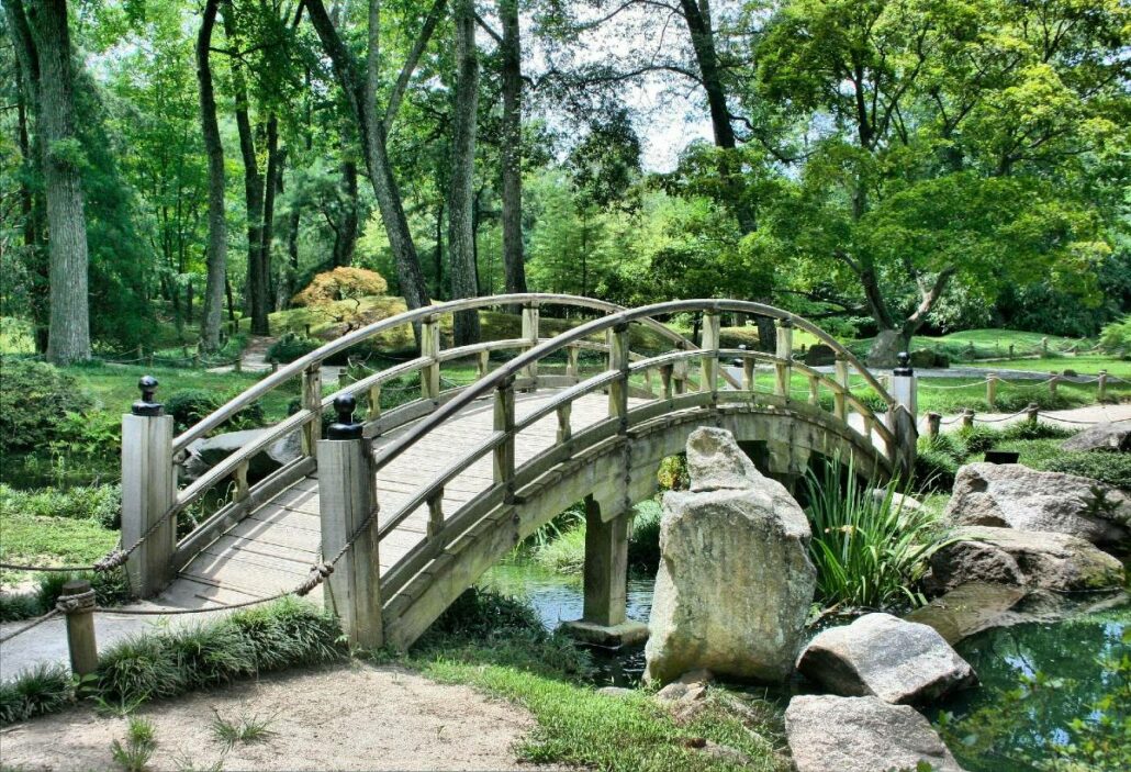 Brücke im Garten